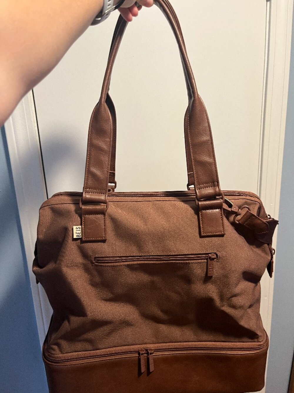 BEIS Original Weekender Bag in Maple